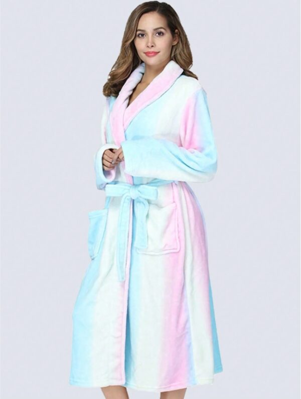 Single Piece Simple Ombre Ladies Autumn & Winter Thickened Flannel Loose Pajamas